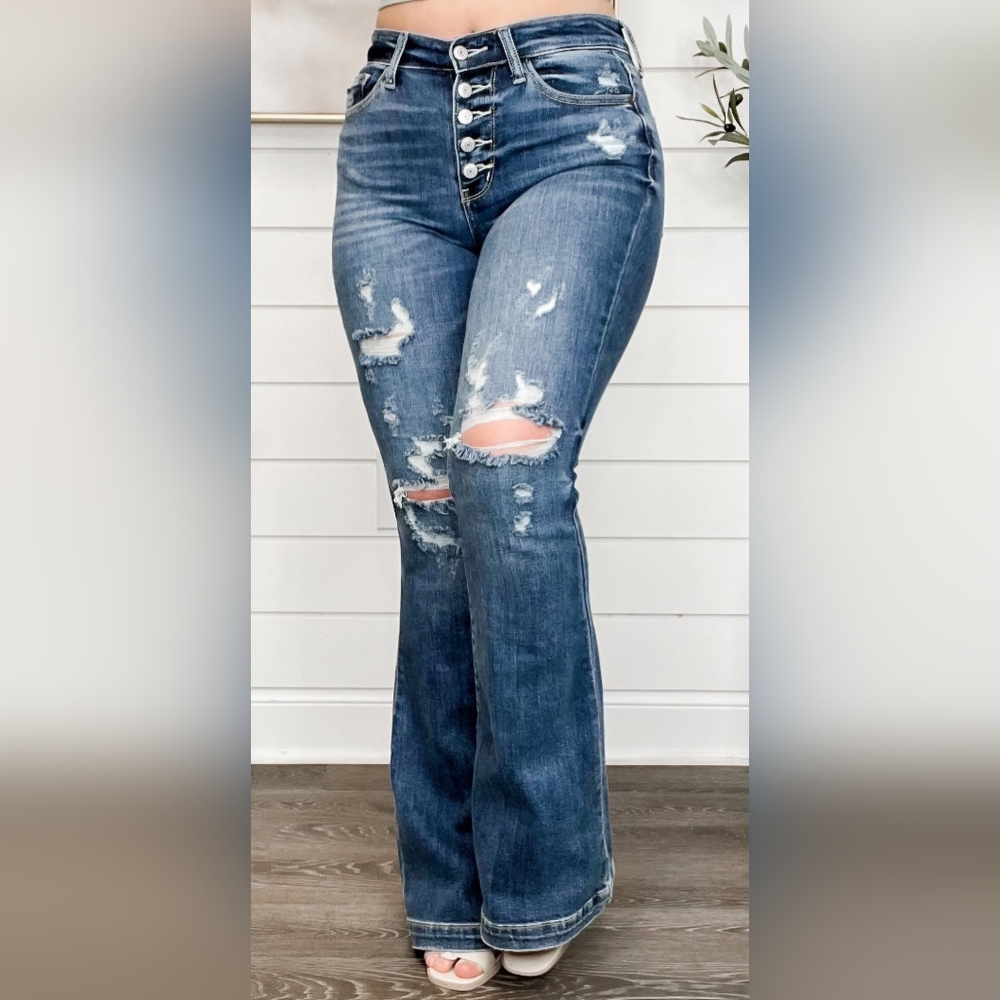 NWT Judy Blue Eliza Mid Rise Button Fly Distressed Trouser Flare Jeans sz 14W